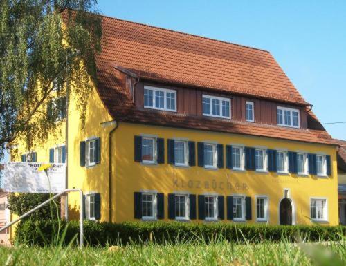 Klozbuecher - Das Landhotel Эльванген Экстерьер фото