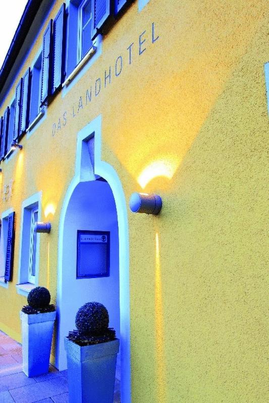 Klozbuecher - Das Landhotel Эльванген Экстерьер фото